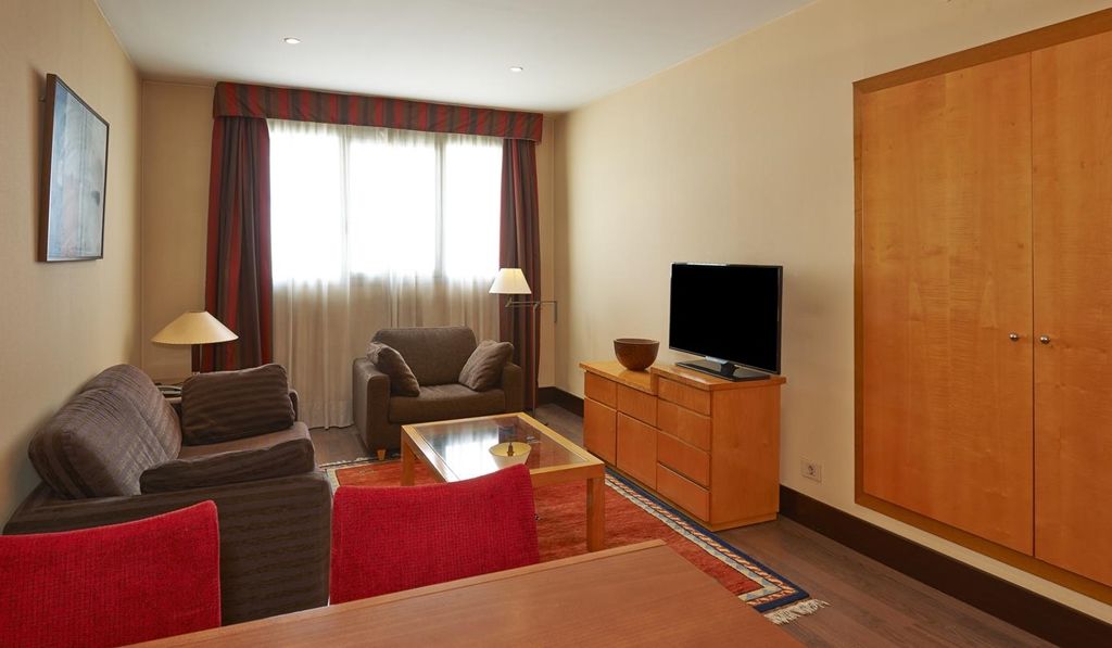 Nh Ciutat De Hotel Reus